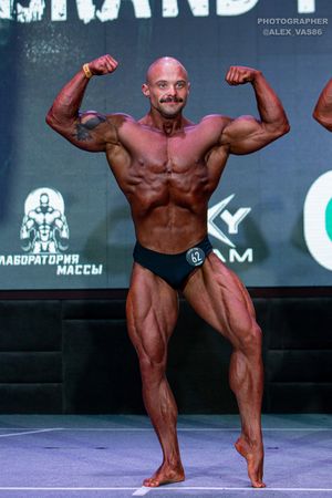 CLASSIC PHYSIQUE 178